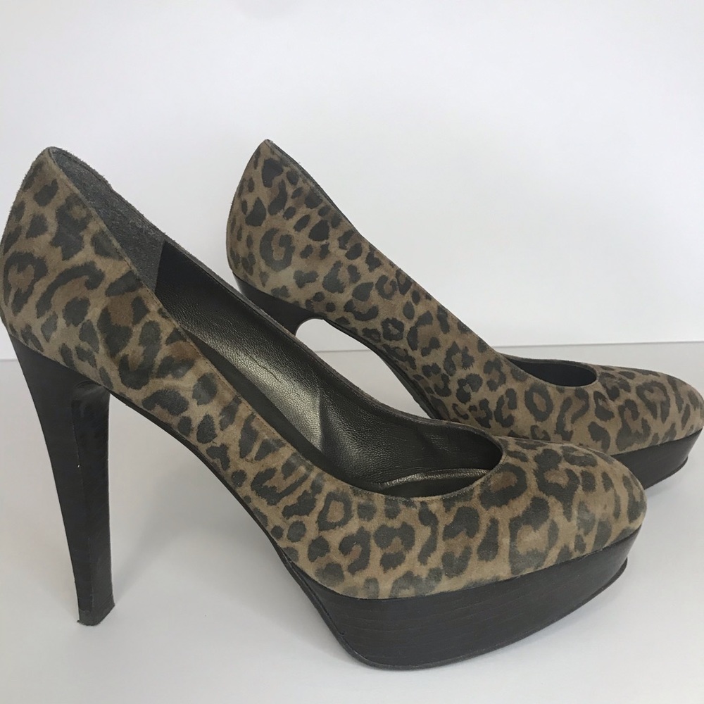 Stuart Weitzman Casstilt Leopard heels 8.5